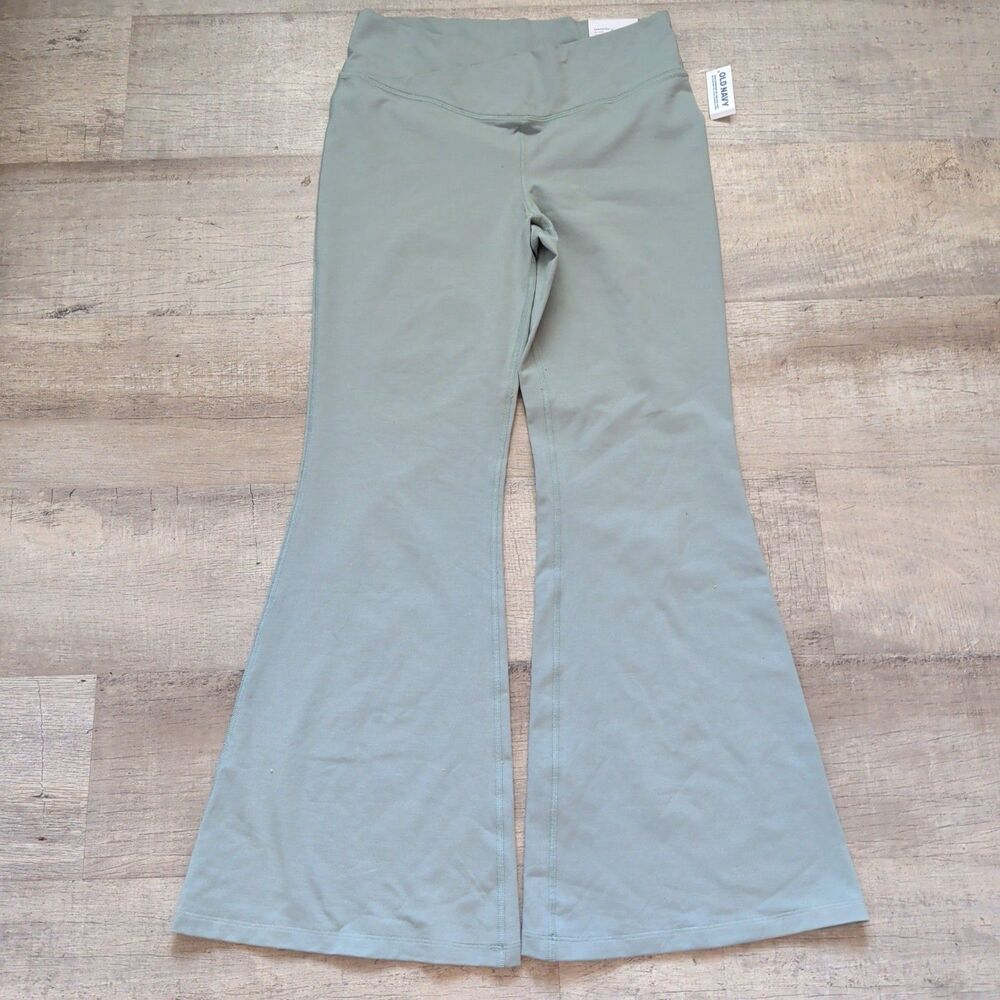 NWT Old Navy Active PowerChill High-Rise Flare Leggings Solid Green L Yoga